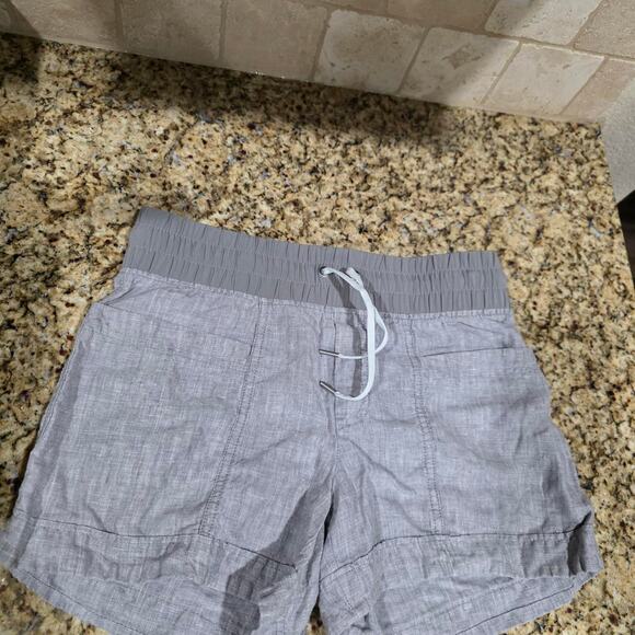 Athleta Linen Shorts 6 - Picture 1 of 5